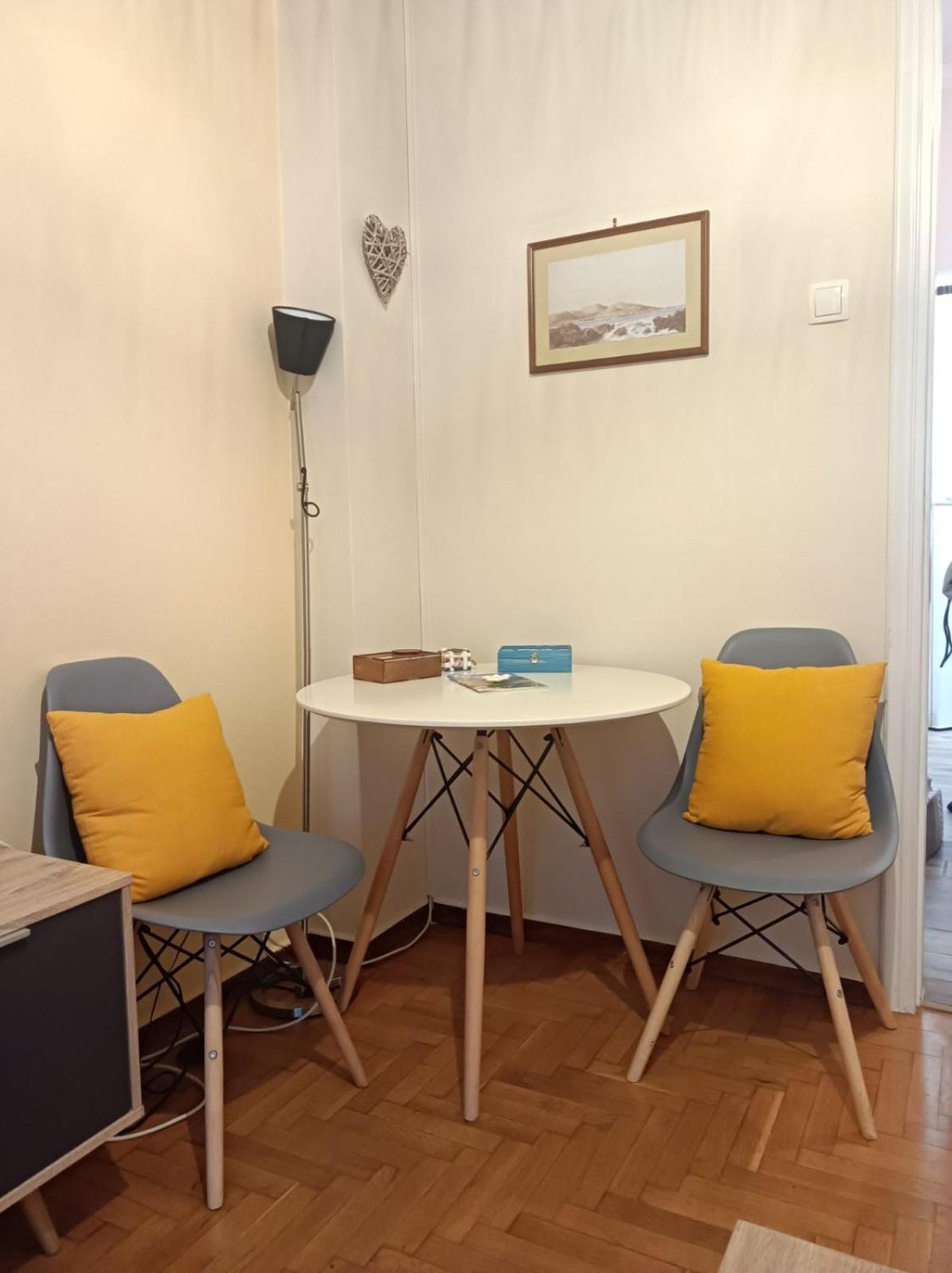 Efi'S Lycabettus Apartment Athene Buitenkant foto